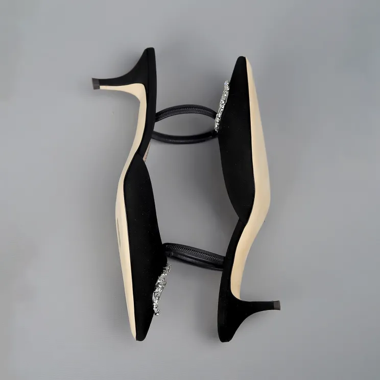 Guiseppe Zanotti Jolie 50 Crystal Suede Pumps | The DeLaMode